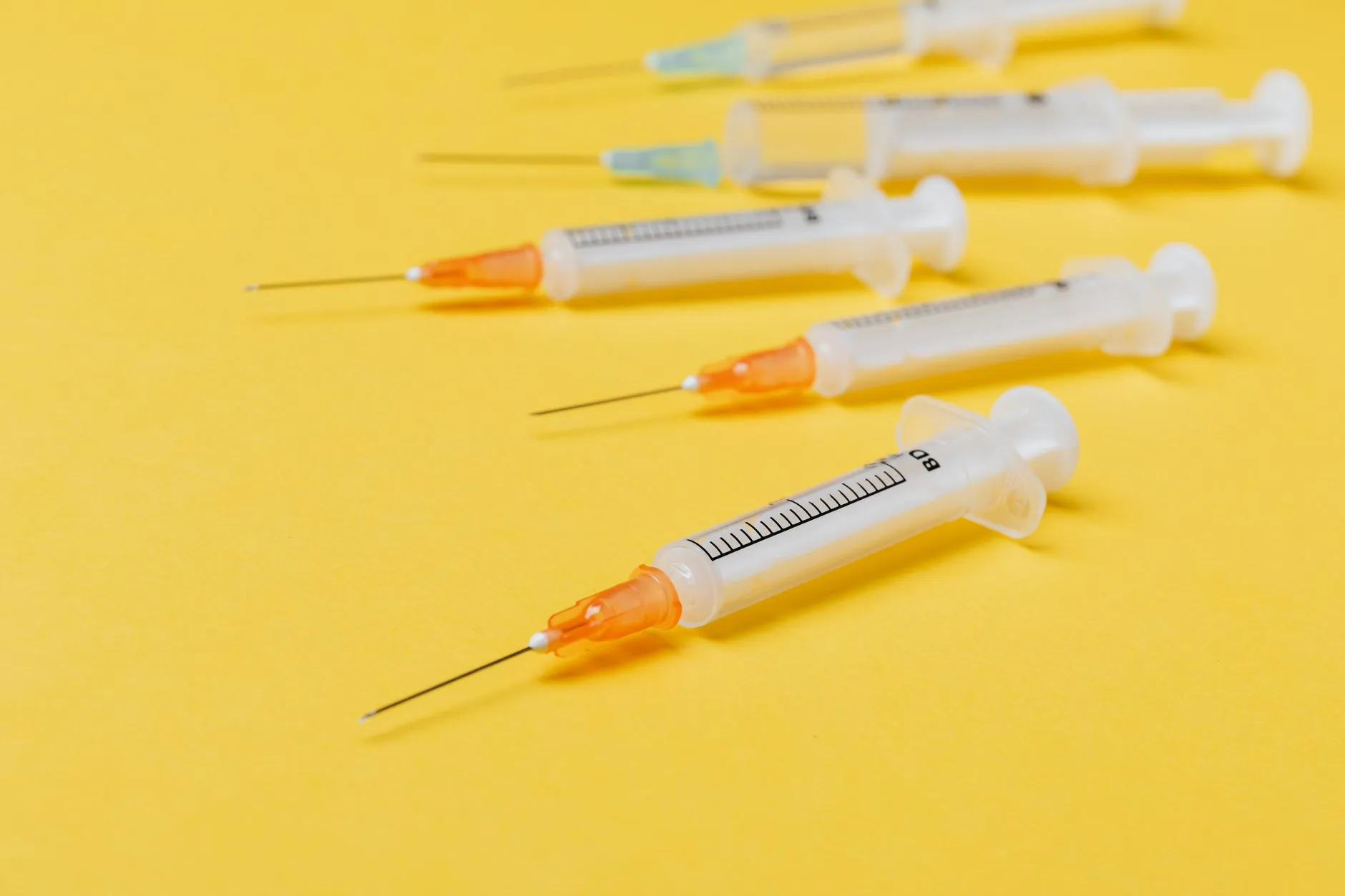 混凝土搅拌站砂石料质量管控要点与常见问题解析